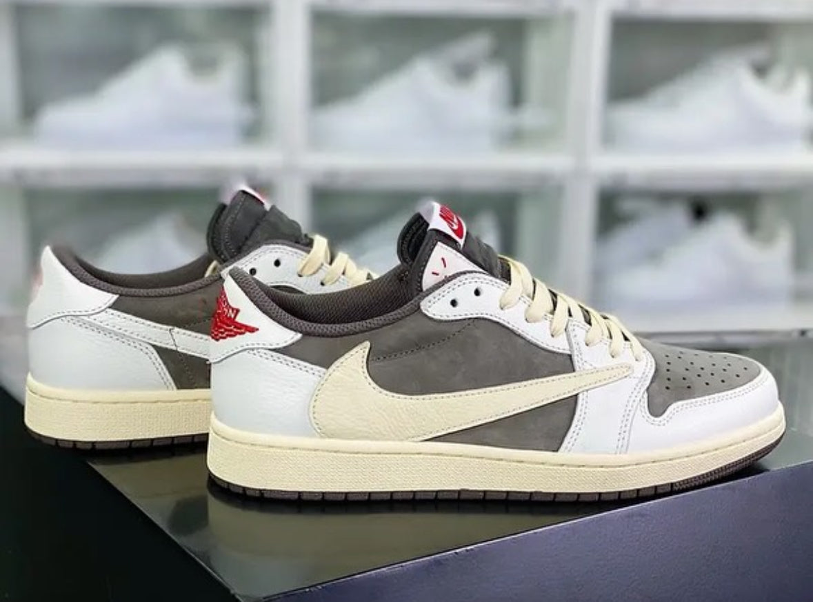 JORDAN TRAVIS SCOTT LIGHT MOCHA